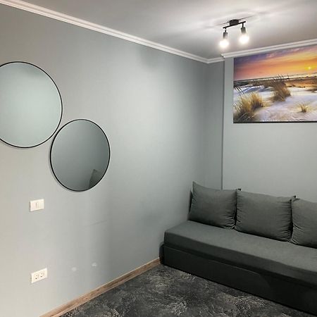 Serin Blaxy Studio Mangalia Luaran gambar