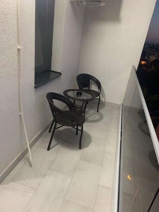 Serin Blaxy Studio Mangalia Luaran gambar